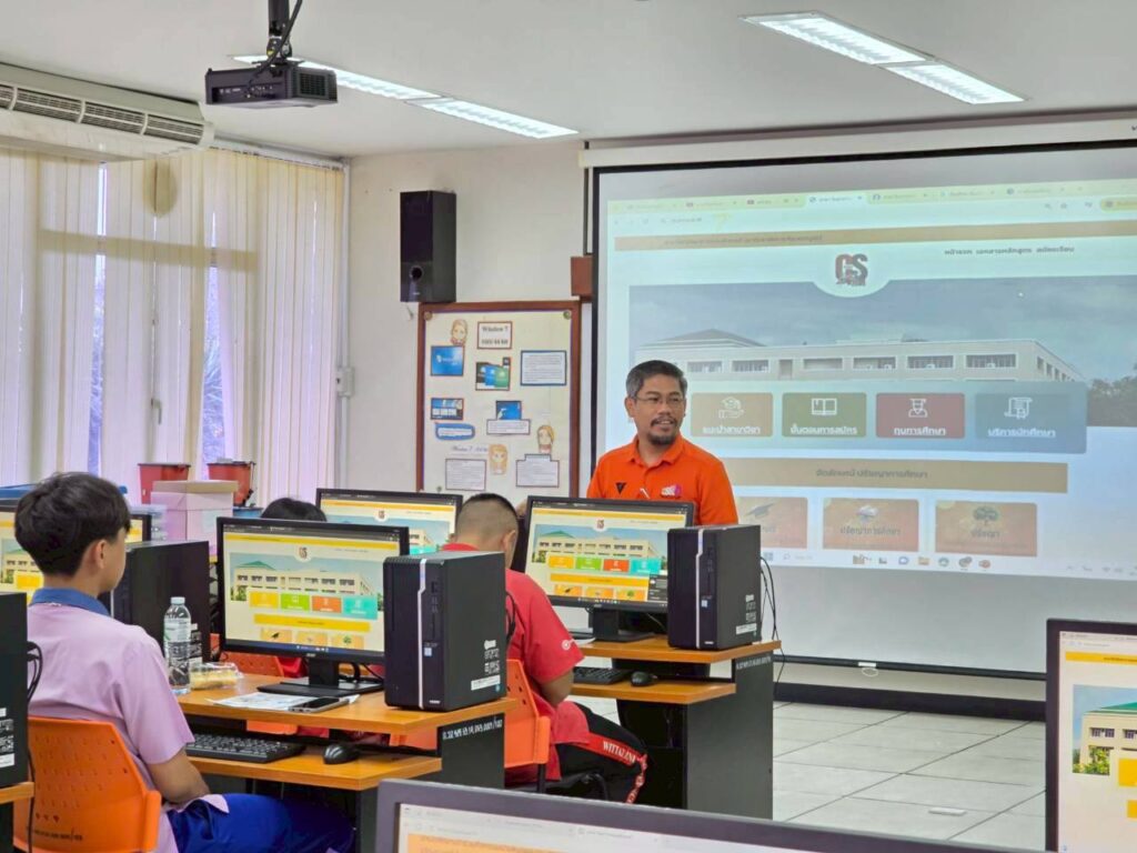 กิจกรรม OPEN HOUSE เปิดบ้านวิชาการคณะวิทยาศาสตร์และเทคโนโลยี เพื่อประชาสัมพันธ์การดำเนินการจัดการเรียนการสอน ของหลักสูตรสาขาวิชาและนักศึกษาได้มีส่วนนำเสนอผลงาน การจัดกิจกรรม การพัฒนาทักษะการให้บริการวิชาการ
